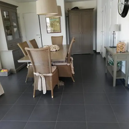 Zonnig Dicht Bij Zee En Centrum Sint Idesbald Koksijde